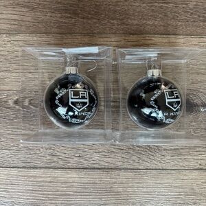⭐️NWT⭐️ LA Kings Glass Ornaments - Set of 2